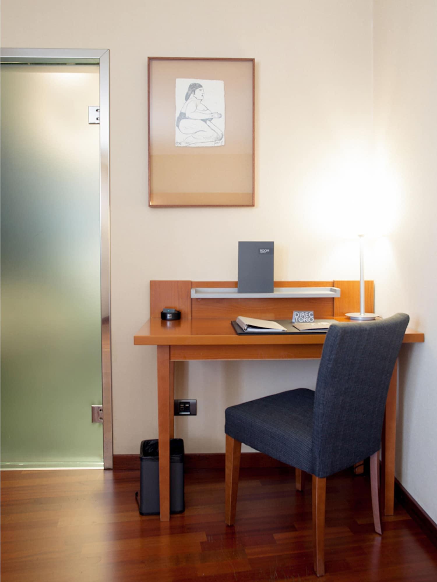 Hotel Ciutat Martorell Ngoại thất bức ảnh