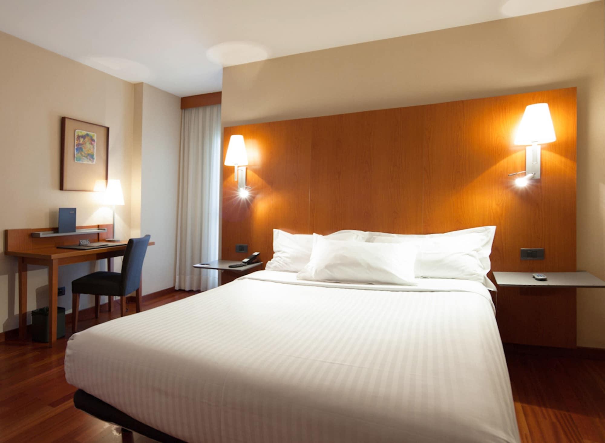 Hotel Ciutat Martorell Ngoại thất bức ảnh
