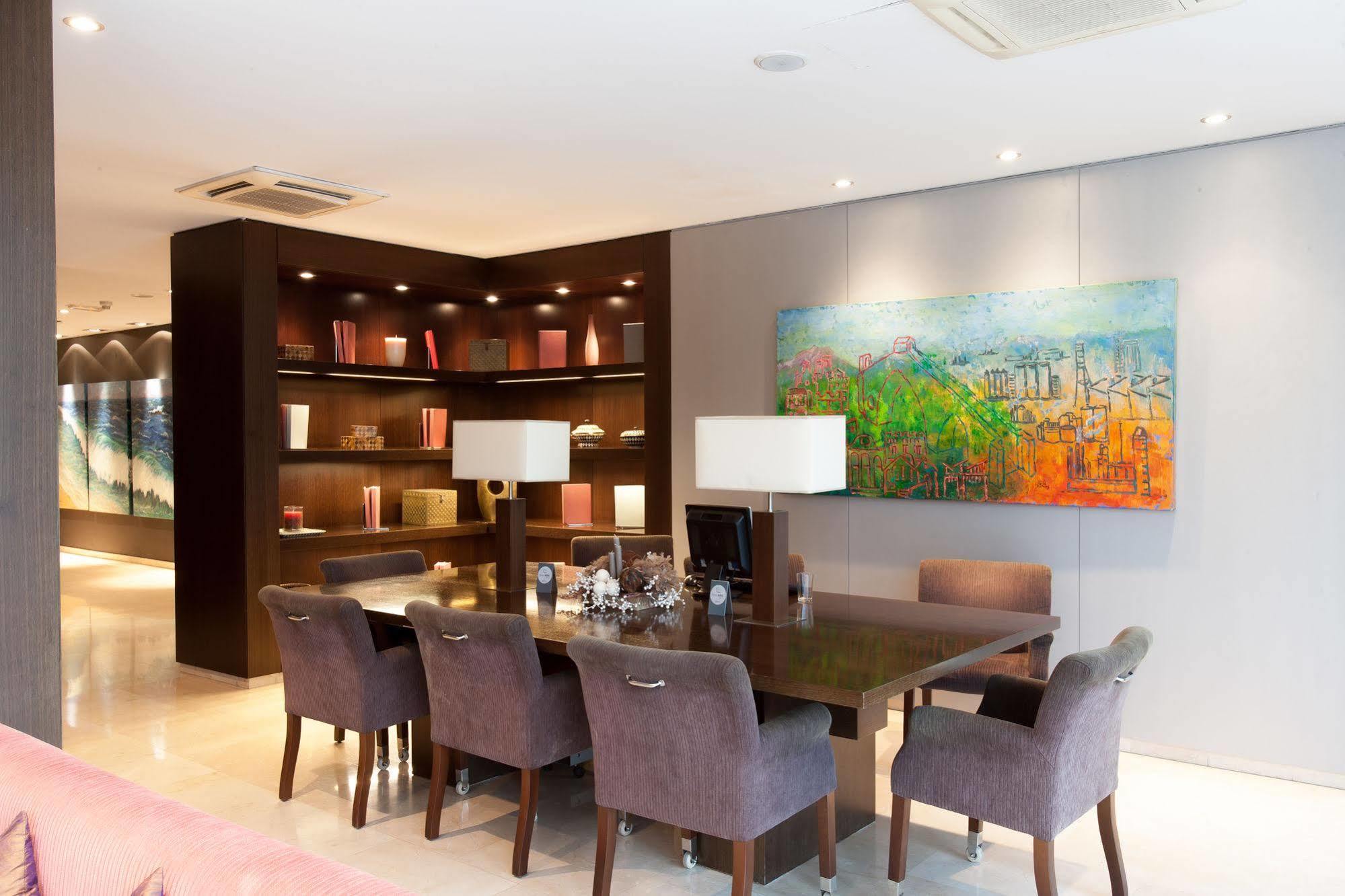 Hotel Ciutat Martorell Ngoại thất bức ảnh